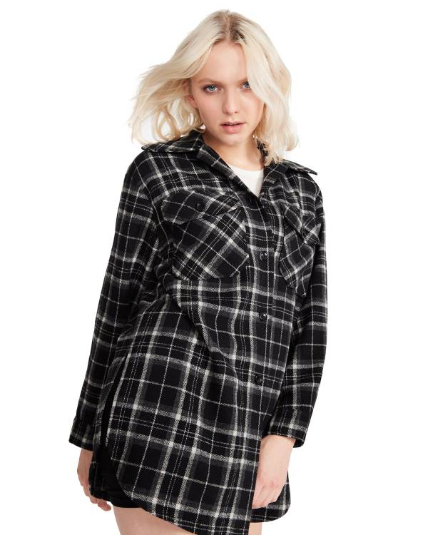 Steve Madden Oversized Plaid Flannel Women's Tops Black | SM-159AM